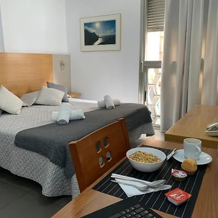 Mhc Arenales 2* لاس بالماس دي غران كاناريا