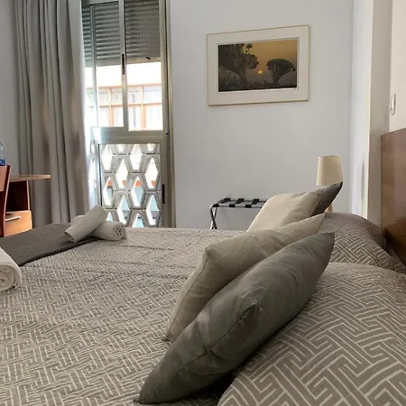 Mhc Arenales 2* لاس بالماس دي غران كاناريا